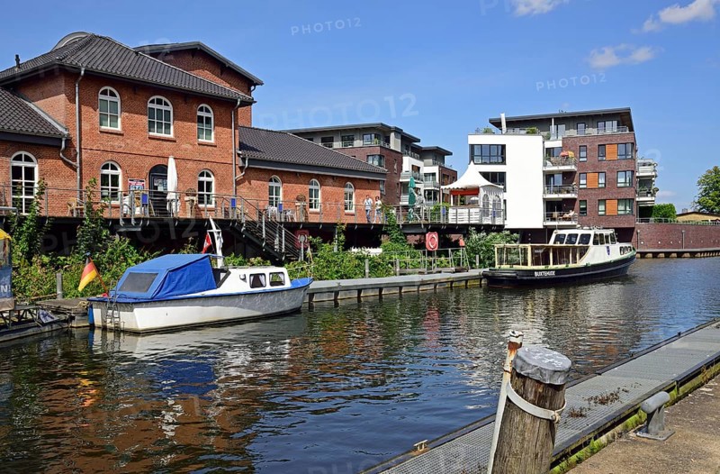 Europe, Germany, Lower Saxony, Buxtehude, Hamburg Metropolitan Region, Este, harbour, waterfront living, cultural forum, Hamburg, Hamburg, Federal Republic of Germany, Europe