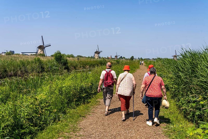 Kinderdijk, 18 windmills designed to pump water from the polders to utilise the land, one of the most famous sights, UNESCO World Heritage Site, Netherlands