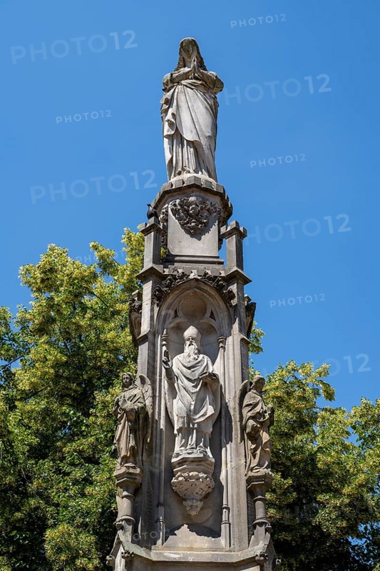 Marian Column at Marienplatz, Paderborn, Westphalia, North Rhine-Westphalia, Germany, Europe
