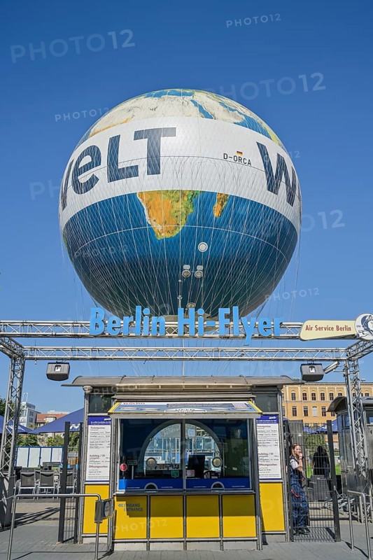 World Hi-Flyer, Zimmerstrasse, Mitte, Berlin, Germany, Europe