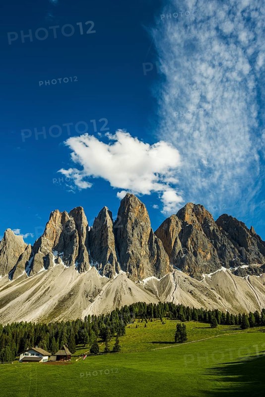 Glatschalm, Geislerspitzen, Villnöss Valley, Sass Rigais, Dolomites, South Tyrol, Italy, Europe