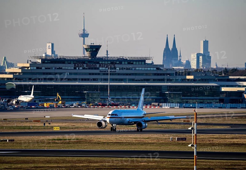 Airbus A319 OH, 15+03, Open Skies, Reconnaissance Airbus of the German Air Force, BMVG, landing at Cologne-Bonn Airport, North Rhine-Westphalia, Germany, Europe