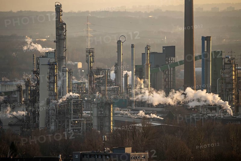 Ruhr Öl GmbH refinery in Gelsenkirchen Horst, Gelsenkirchen, North Rhine-Westphalia, Germany, Europe
