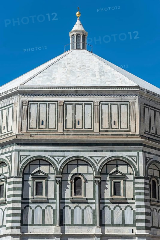 Cathedral of Santa Maria del Fiore, Duomo, building, architecture, history, culture, architecture, art, tourism, city trip, Florence, Tuscany, Italy, Europe
