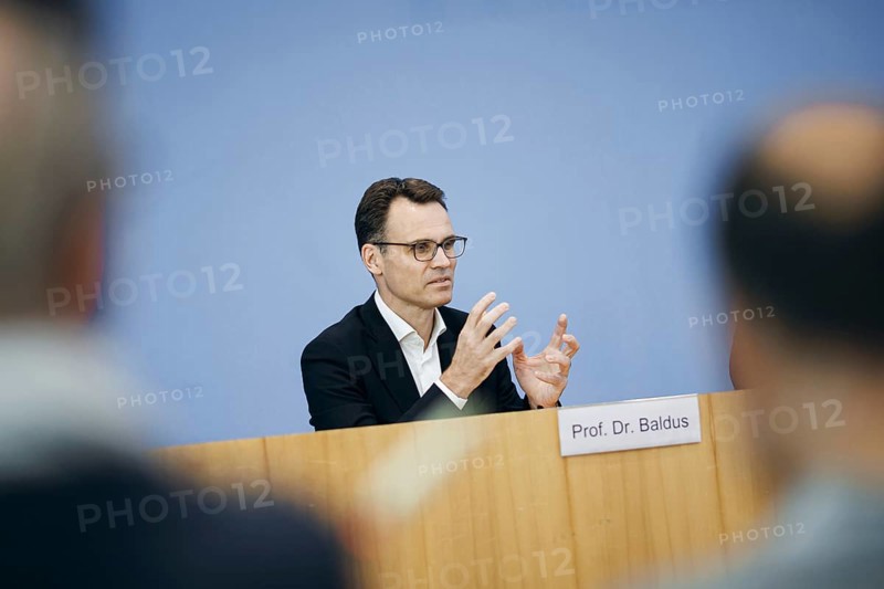 Stephan Baldus, Clinic Director at the Heart Centre of Cologne University Hospital, recorded during a press conference on the Healthy Heart Act at the Federal Press Conference in Berlin, 28.08.2024