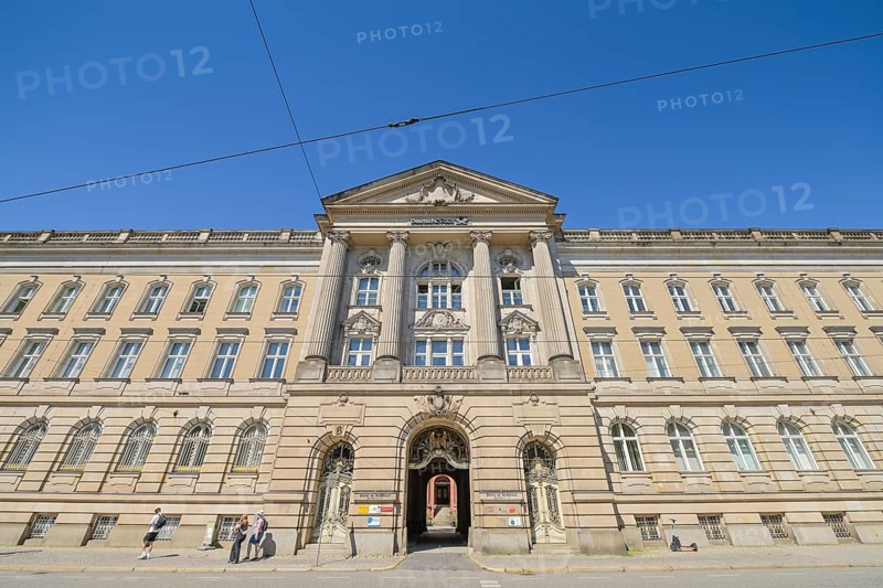 Palais am Stadtkanal, Potsdam Main Post Office, Am Kanal, Platz der Einheit, Potsdam, Brandenburg, Germany, Europe