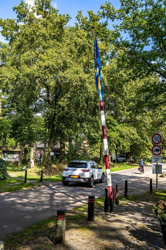 The so-called Green Border, at the former border crossing Grenzweg near Straelen-Kastanienburg and NL Velden, between Germany and the Netherlands, adventure trail for children, the Smugglers' Trail, North Rhine-Westphalia, Germany, Europe