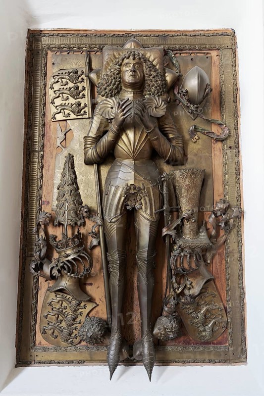 Tomb with knight in armour, Iron Man, Epitaph of George I of Waldburg, Collegiate Church of St. Peter, Bad forest lake, Upper Swabia, Baden-Württemberg, Germany, Europe