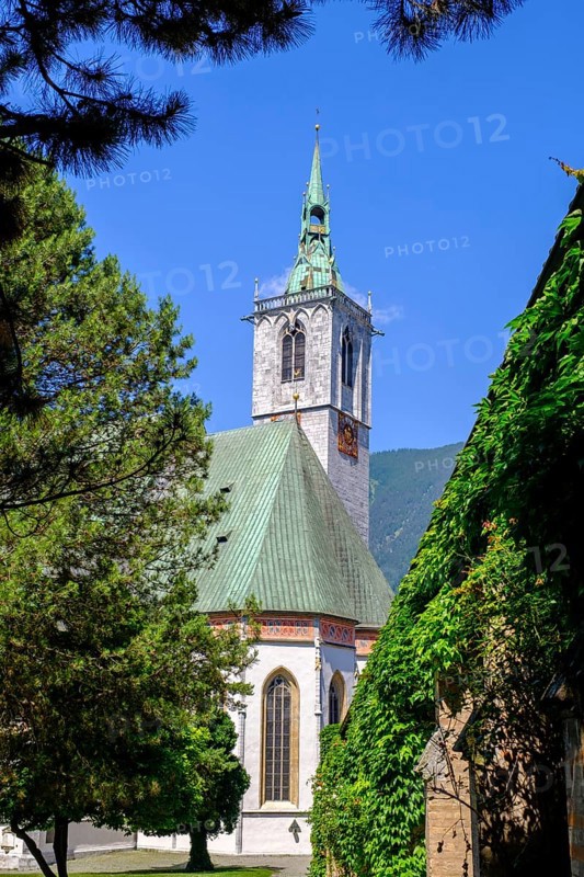 Parish church Maria Himmelfahrt, Stadtpark, Schwaz, Inntal, Tyrol, Austria, Europe