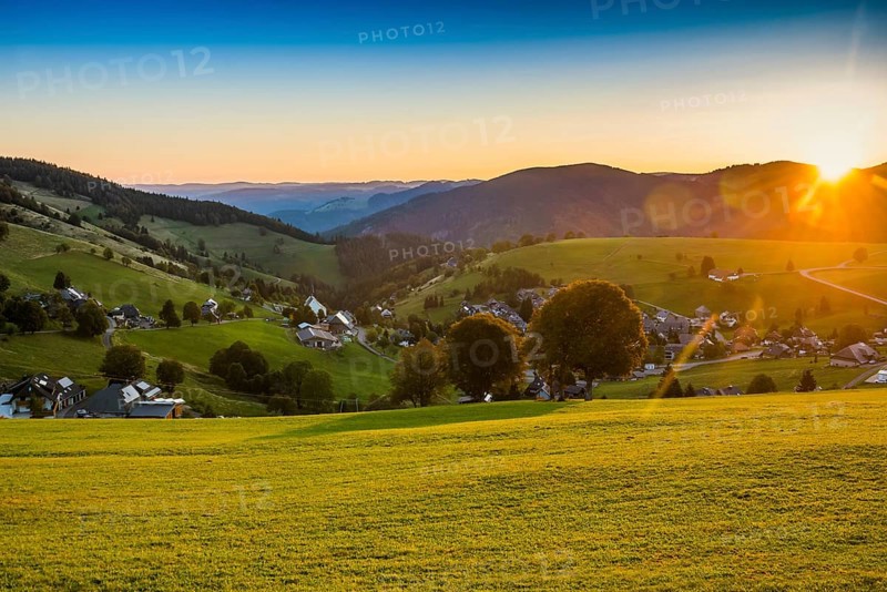 Sunrise, Hofsgrund, Oberried, Schauinsland, Black Forest, Baden-Württemberg, Germany, Europe