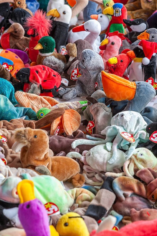 Pile of collectable Beanie Baby soft stuffed toys