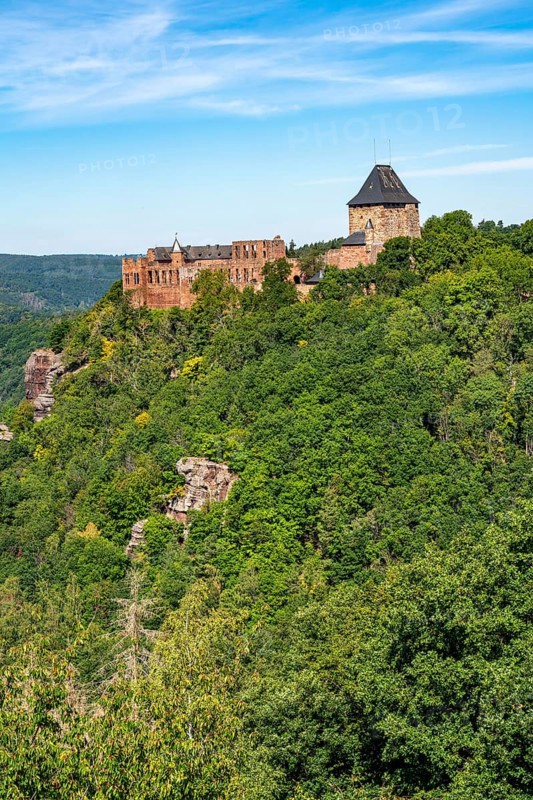 Nideggen Castle, above the Rur Valley, keep, Eifel, North Rhine-Westphalia, Germany, Europe