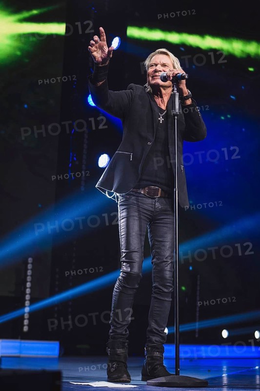 Matthias Reim at the Schlagernacht des Jahres live on Das Original Tour in the Berlin Uber Arena on 16 November 2024