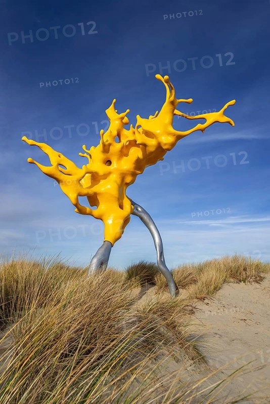 Sculpture Olnetop by Belgian artist Nick Ervinck in the dunes at seaside resort Westende, Middelkerke, West Flanders, Belgium, Europe