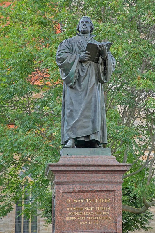 Sculpture Martin Luther monument, Luther monument with inscription Psalm 118, 17, Bible verse, Bible quotation, biblical, quotation, text, arm, hold, book, inscription, Anger, Erfurt, Thuringia, Germany, Europe