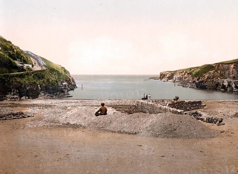 Port Isaac, Port Gavern, fishing village on the north coast of the county of Cornwall in south-west England, Historical, around 1900, digitally restored reproduction after an original from the 19th century Port Isaac, fishing village on the north coast of the county of Cornwall in south-west England, Historical, around 1900, digitally restored reproduction after an original from the 19th century