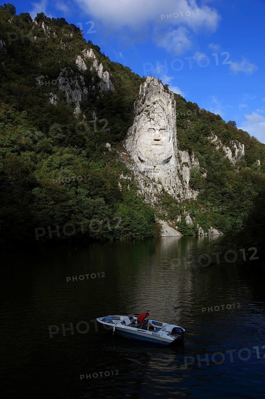 Wallachia, statue of the Dacian king Decebalus, Decebalus Rex Dragan Fecit, 40 metre high statue and at the same time the highest rock sculpture in Europe, is located on a rock formation on the banks of the Danube near the village of Dubova, southwest of the town of Orsova, in the Iron Tor tor nature park Park, Romania, Europe