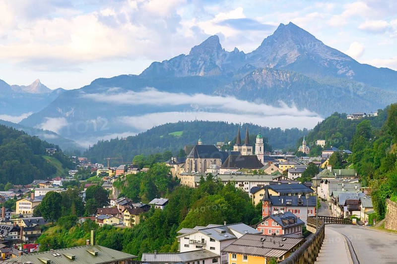 View of the village with parish churches, St Andreas and the collegiate church of St Peter and St John the Baptist, Watzmann, Berchtesgaden, Berchtesgadener Land, Upper Bavaria, Bavaria, Germany, Europe