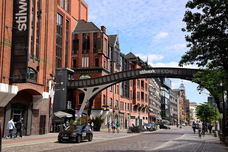 Europe, Germany, Hanseatic City of Hamburg, Altona district, Große Elbstraße, Stilwerk bridge, former malthouse building from 1907, 28 businesses in the building, Europe