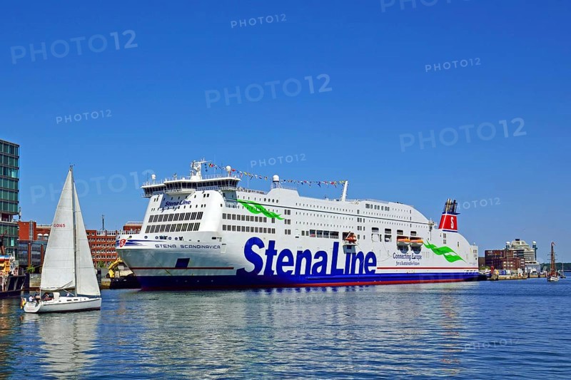 Europe, Germany, Schleswig-Holstein, Kiel, state capital, Baltic Sea, harbour, Schwedenkai, Stena Line, Stena Scandinavica, ferry, Hamburg, Hamburg, Federal Republic of Germany, Europe