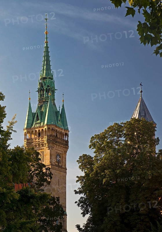 Town hall, old building in neo-Gothic style with a tower of Dankwarderode Castle, Braunschweig, Lower Saxony, Germany, Europe