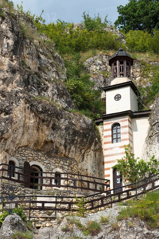 Small church with bell tower in a rocky environment, Bulgarian Orthodox cave monastery, rock monastery, Basarbowski monastery, Basarbowski, Basarbovo, Basarbovo, Russe, Rhodope Mountains, Bulgaria, Europe