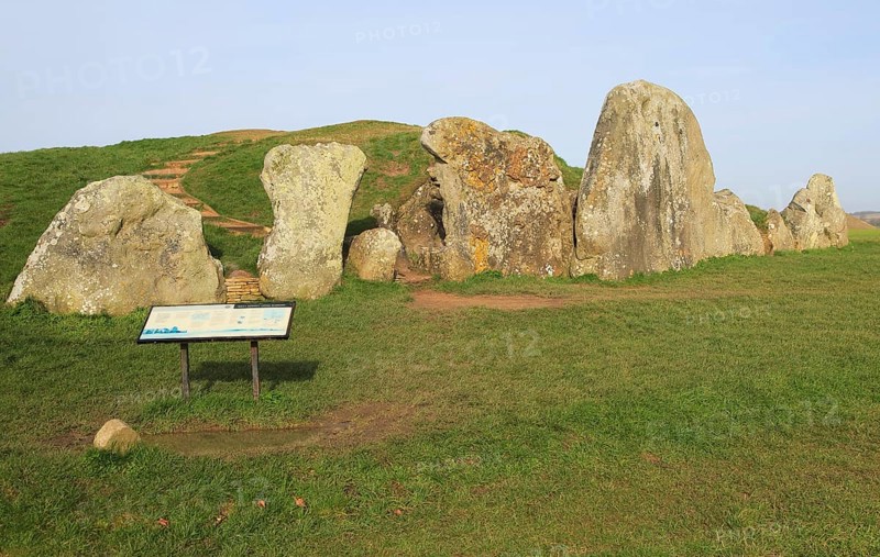 Neolithic long barrow burial monument, West Kennet, near Avebury, Wiltshire, England, UK