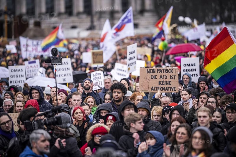 150, 000 people gather around the Bundestag in Berlin to build a human wall against the shift to the right in society. We are the firewall chanted demonstrators from a wide range of social groups. Recordings on 03.02.2024 in Berlin