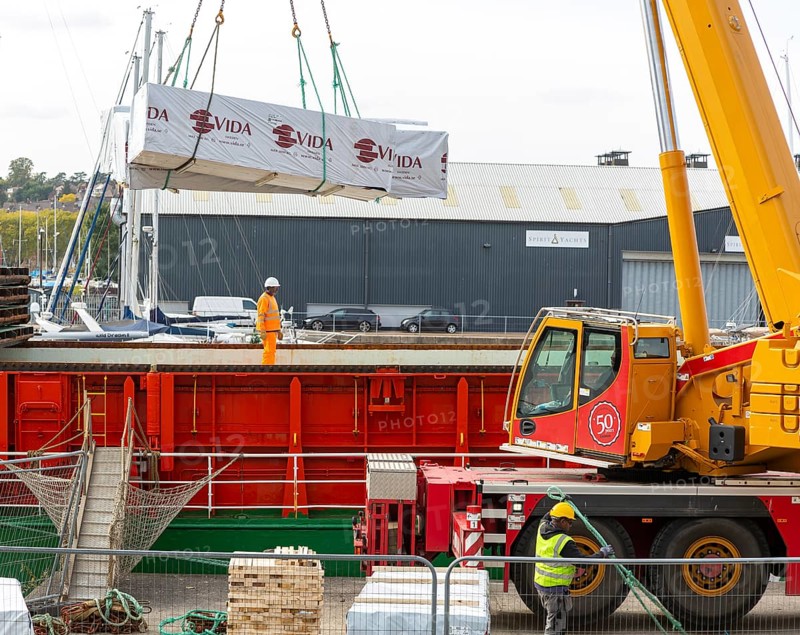Vida timber cargo unloaded from Anglo Norden ship Suntis, Wet Dock, Port of Ipswich, Suffolk, England, UK