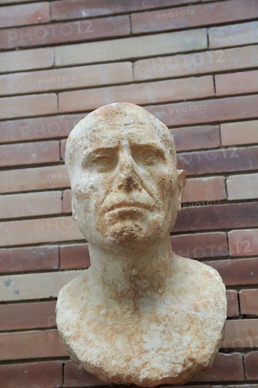 Bust of man, Museo Nacional de Arte Romano, national museum of Roman art, Merida, Extremadura, Spain 1st century AD