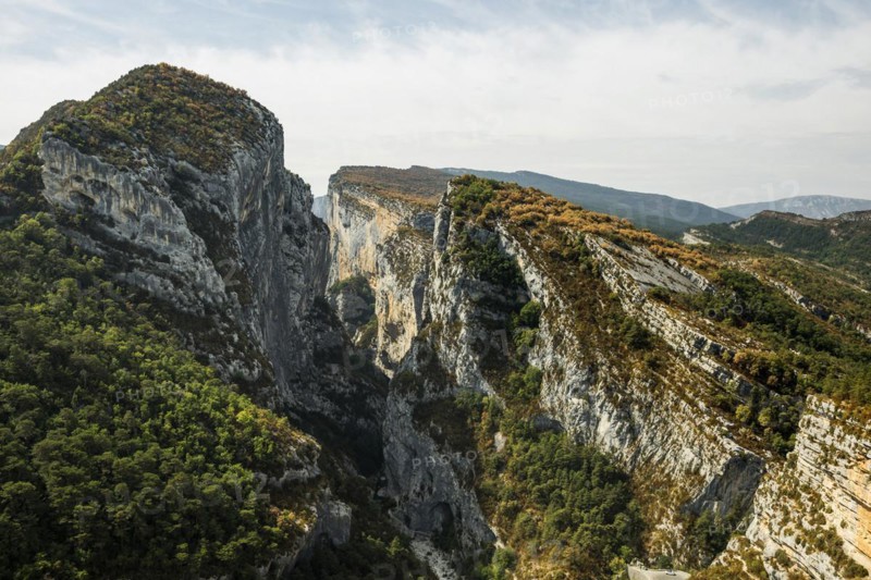 Verdon Gorge, Gorges du Verdon, Verdon Regional nature park Park, Provence, Provence-Alpes-Cote-d'Azur, South of France, France, Europe