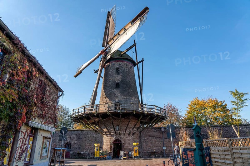 The Kriemhildmühle in Xanten, the only windmill on the Lower Rhine that is operated daily, North Rhine-Westphalia, Germany, Europe