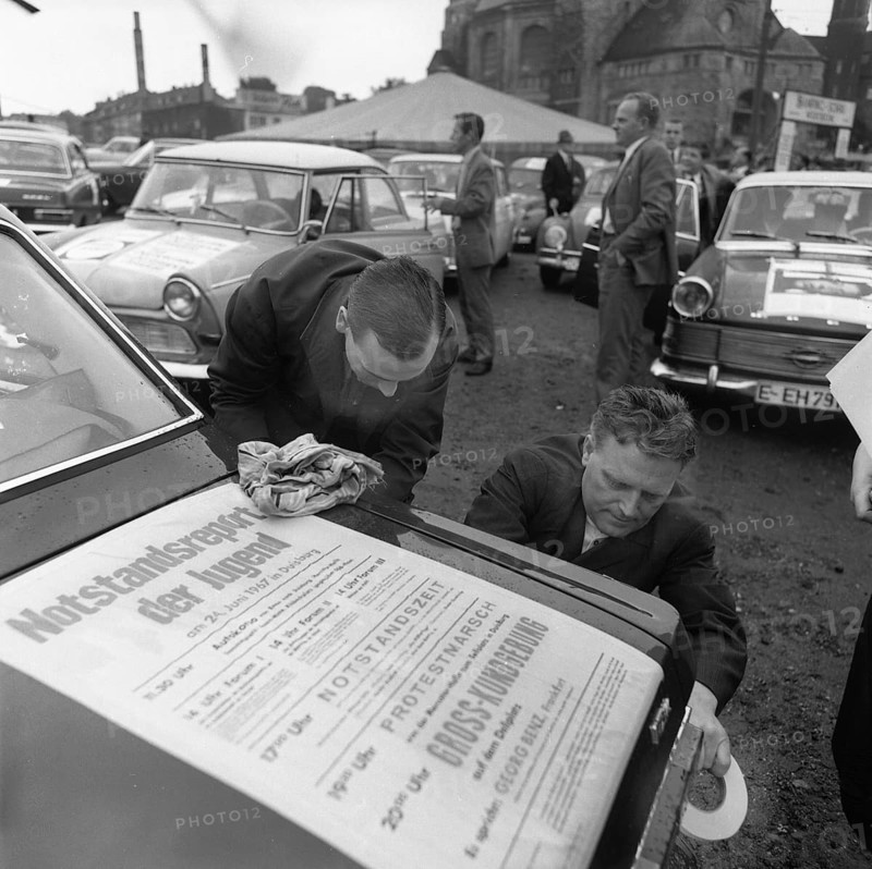DEU, Germany, Dortmund: Personalities from politics, business and culture from the years 1965-71. Ruhr area. Trade union demonstrating against emergency laws ca. 1965-6, Europe