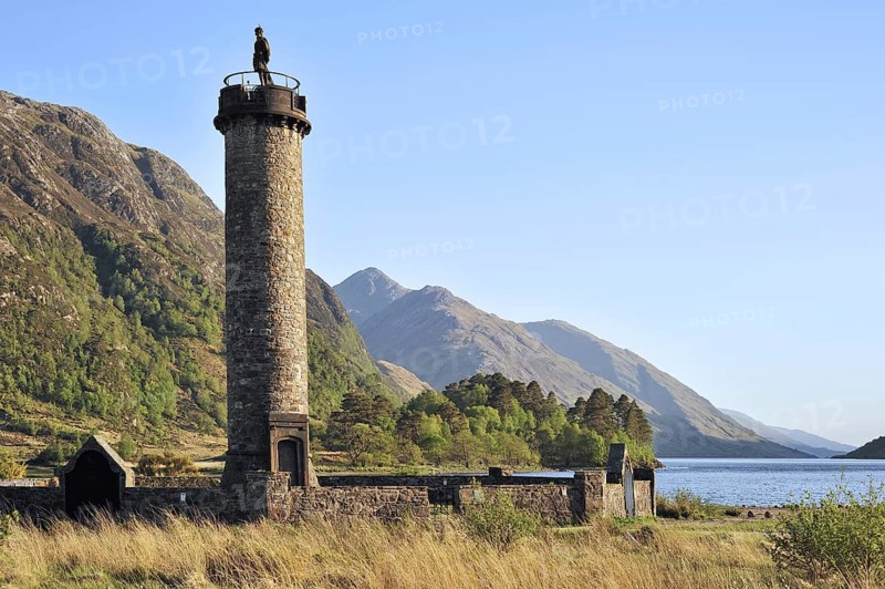 The Glenfinnan Monument on the shores of Loch Shiel, erected in 1815 to mark the place where Prince Charles Edward Stuart, Bonnie Prince Charlie raised his standard, at the beginning of the 1745 Jacobite Rising, Lochaber, Highlands, Scotland, UK