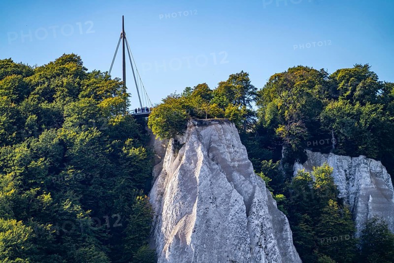 Chalk cliffs of Rügen, viewing platform at the famous rock formation Königsstuhl, in the Jasmund National Park, view of the Baltic Sea and the chalk cliff coast, between Sassnitz and Lohme, Mecklenburg-Western Pomerania, Germany, Europe