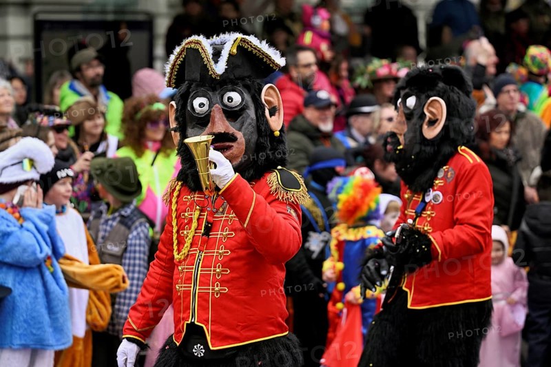 Guggenmusik at the carnival parade of the Wey guild on Rose Monday, Güdismäntig, Lucerne Carnival 2024, Lucerne, Switzerland, Europe