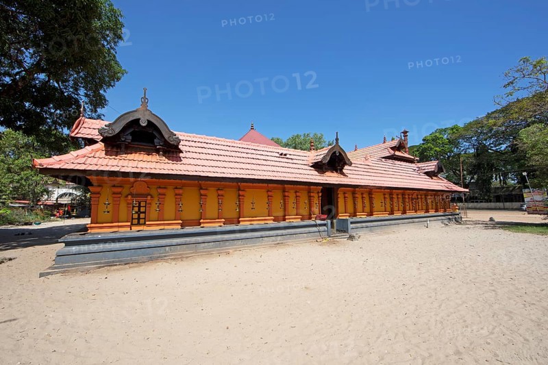 Mararikulam Shiva Temple Marari, Kerala, India, Asia