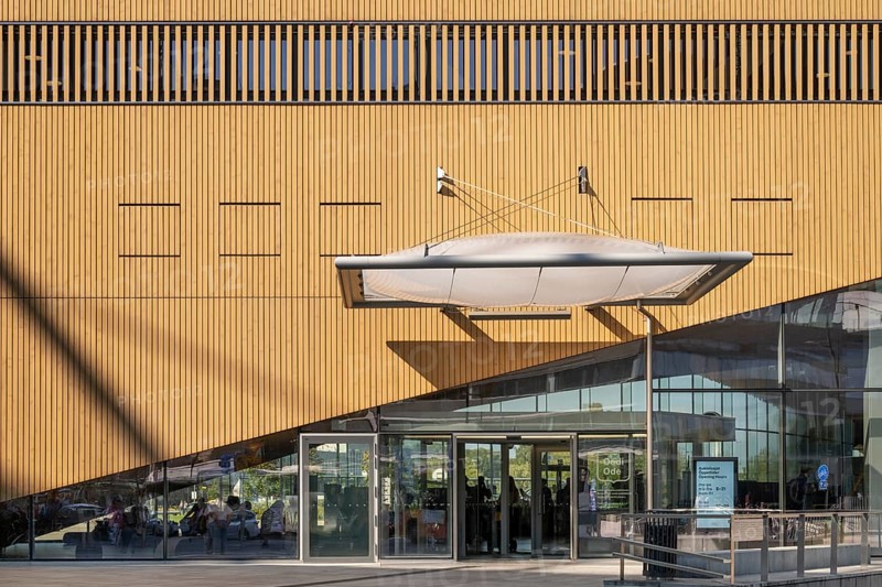 Entrance area, Oodi Central Library and Cultural Centre, design by ALA Architects, Helsinki, Finland, Europe