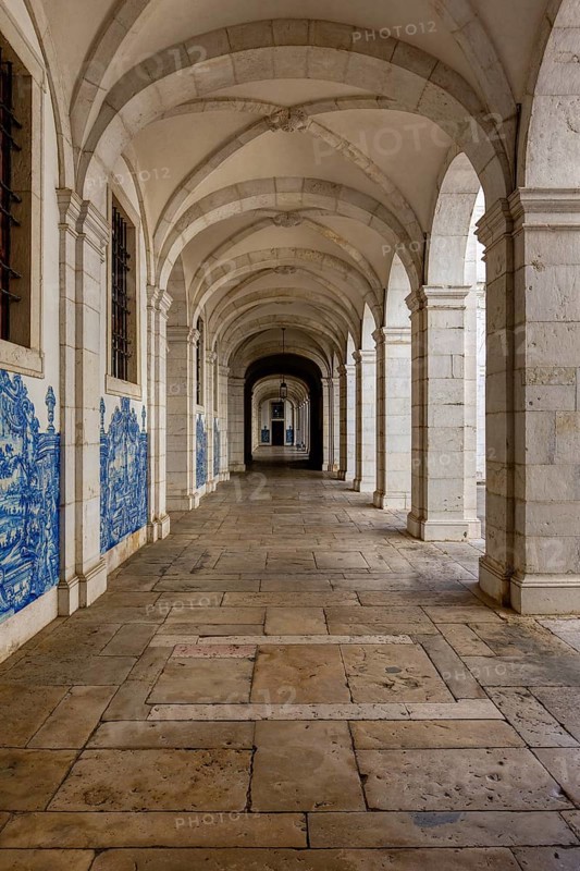 Church and Monastery of Sao Vicente de Fora, Cloister gallery with azulejo painted tiles, Lisbon, Portugal, Europe