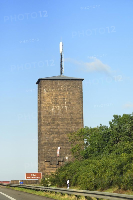 Tower on the A9 motorway at the Elbe bridge near Vockerode, in GDR times the illuminated sign Plaste und Elaste from Schkopau was attached to the tower, Saxony-Anhalt, Germany, Europe