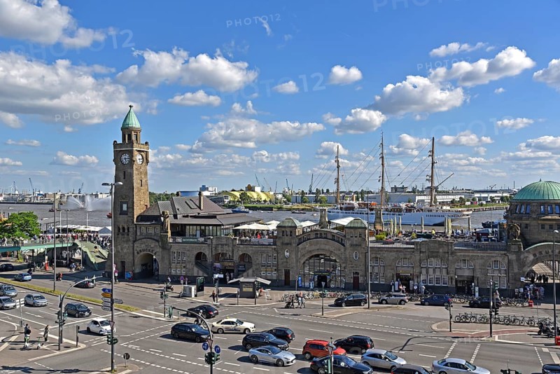Europe, Germany, Hanseatic City of Hamburg, At the St. Pauli Landungsbrücken, Elbe, access to underground station tram station, museum ships, Sea Cloud Spirit, cruise with three-masted full-rigged ship, reception with fireboat, fountain, Europe