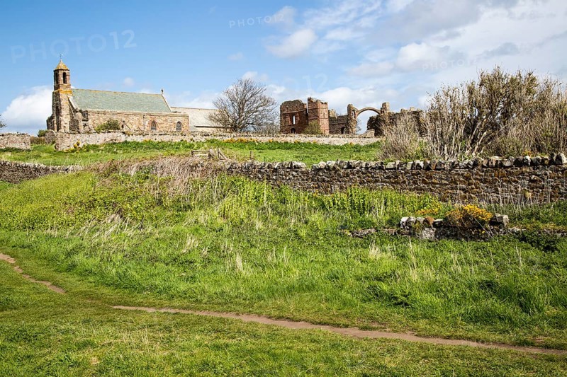 Church and abbey ruins Holy Island, Lindisfarne, Northumberland, England, United Kingdom, Europe