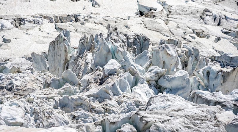 Rutted glacier ice with crevasses, high alpine mountain landscape, La Jonction, Chamonix, Haute-Savoie, France, Europe