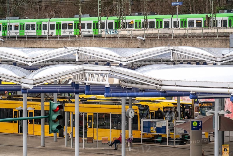 Ruhrbahn trams, at Essen-Steele S-Bahn station, interface between rail transport, Nordwestbahn and the tram and bus lines, in Essen, North Rhine-Westphalia, Germany, Europe