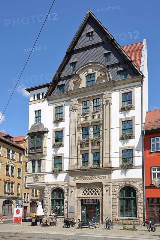 Historic Restaurant Goldnes Einhorn, golden, golden, gable with decorations, Domplatz, Erfurt, Thuringia, Germany, Europe