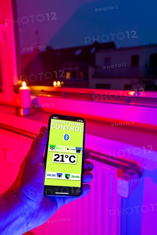 Smart Home application, control of heating, room temperature via Bluetooth, mobile phone, smartphone