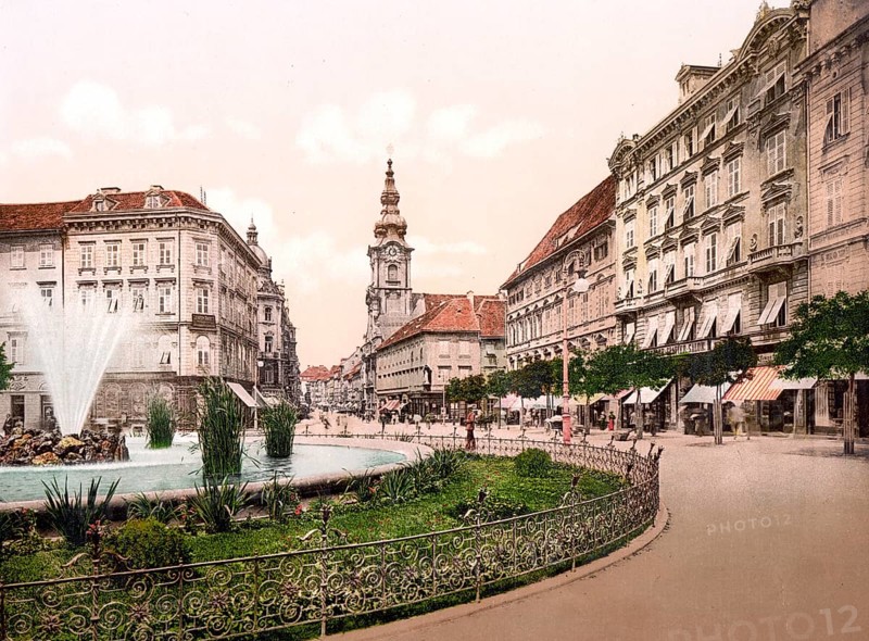 Herrengasse, Graz, Styria, formerly Austro-Hungary, today Austria, c. 1890, Historic, digitally restored reproduction from a 19th century original The Herrengasse, Styria, former Austro-Hungary, today Austria, 1890, Historic, digitally restored reproduction from a 19th century original