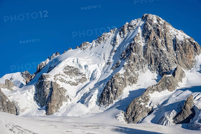 High alpine mountain landscape, summit of the Aiguille de Chardonnet and Glacier du Tour, glaciers and mountain peaks, Chamonix, Haute-Savoie, France, Europe