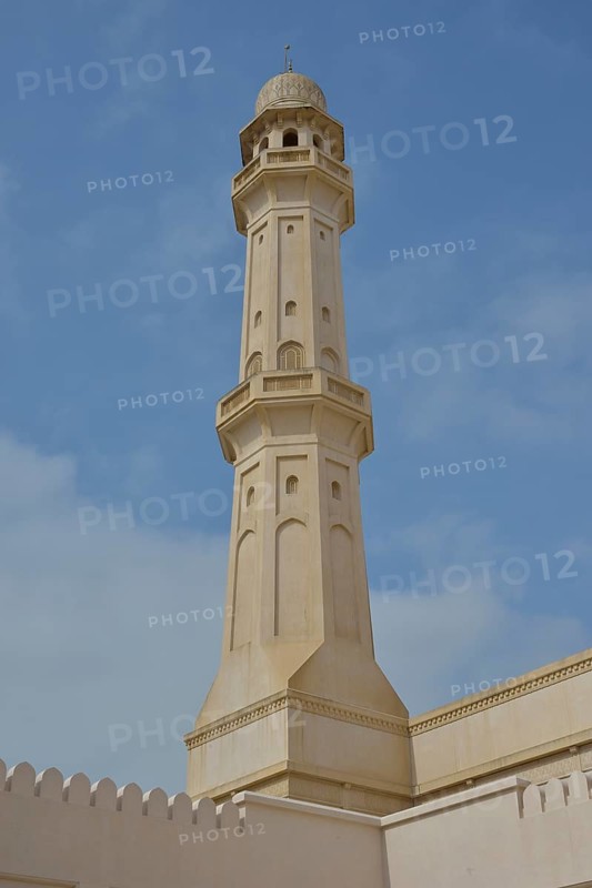 Minaret of the Sultan Qaboos Grand Mosque, classical Medina architecture, Salalah, Orient, Oman, Asia
