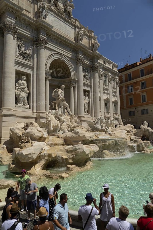 Palazzo Poli, also Palazzo Conti, Trevi Fountain, Fontana di Trevi, Rome, Italy, Europe